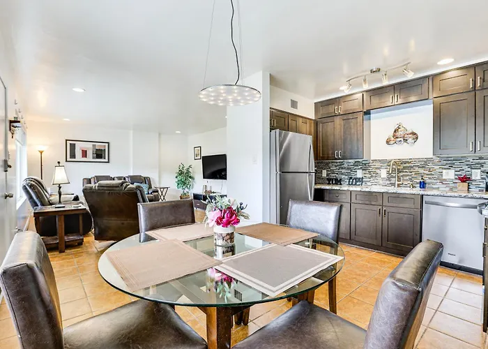 Old Town Retreat W/ Pool Access! Holiday home *