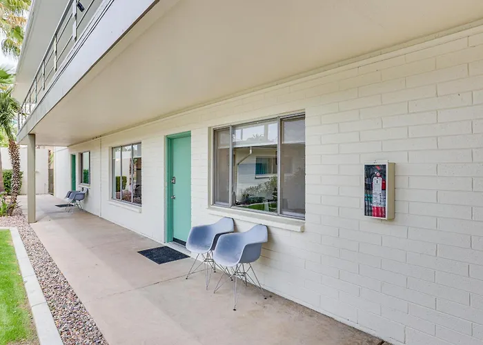 Old Town Retreat W/ Pool Access! Holiday home *